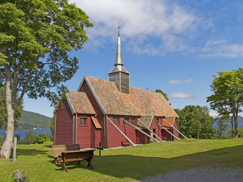 Kvernes stavkirke eksterior foto Terje Holm